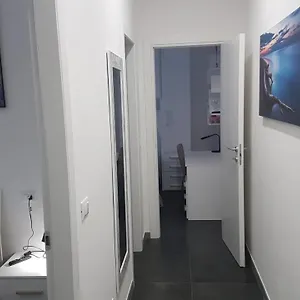 https://appartamento-appena-ristrutturato.emilia-romagnahotels.net